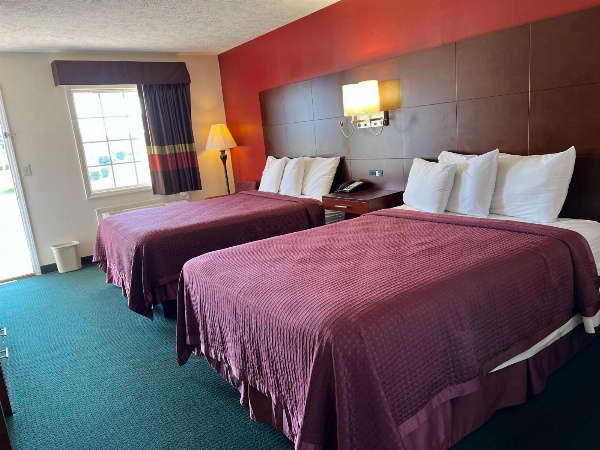 Surry Inn - Dobson image 25